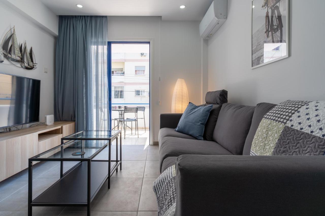 Odyssey - Captivating 2-Bedroom Retreat In Larnaca Luaran gambar