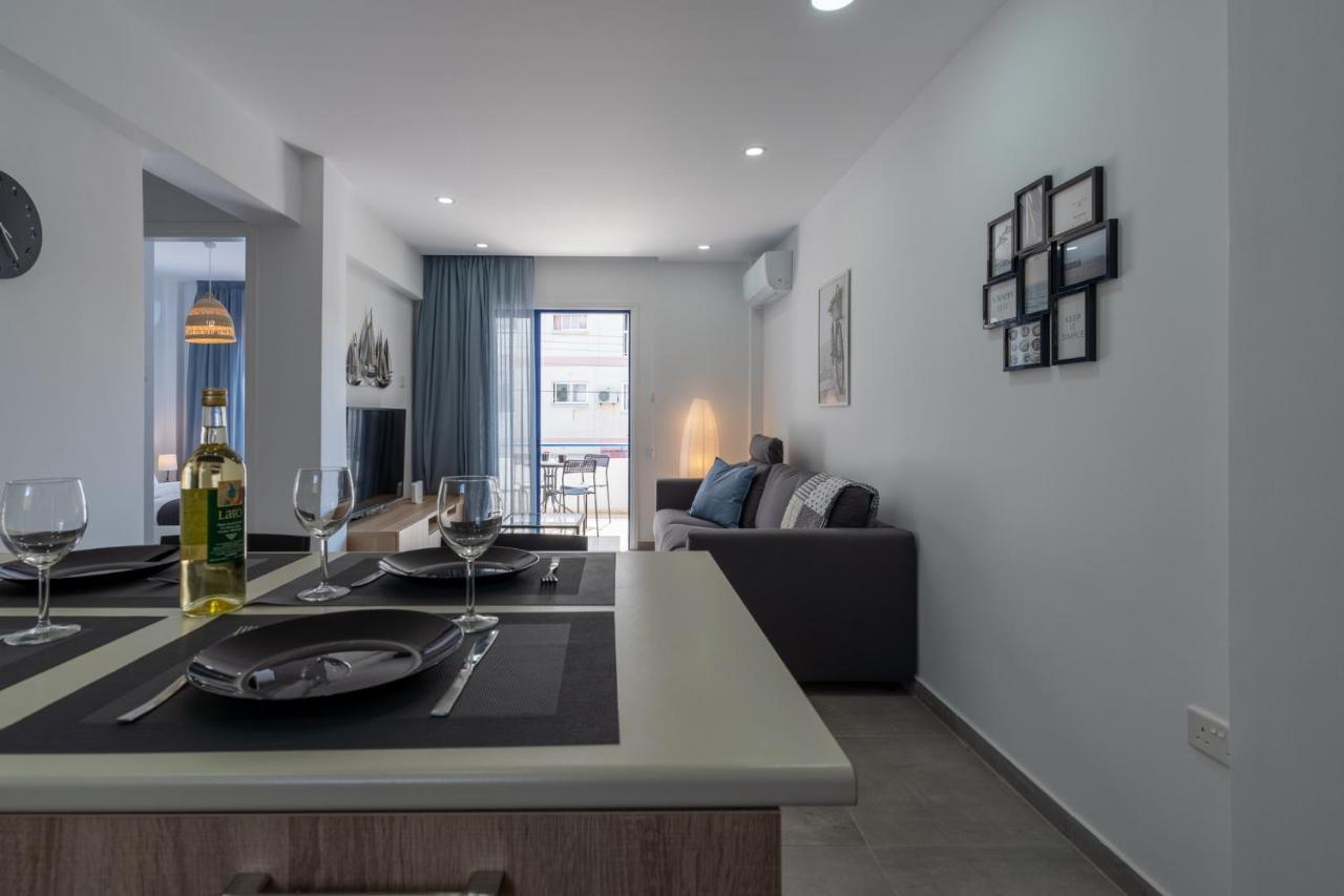 Odyssey - Captivating 2-Bedroom Retreat In Larnaca Luaran gambar