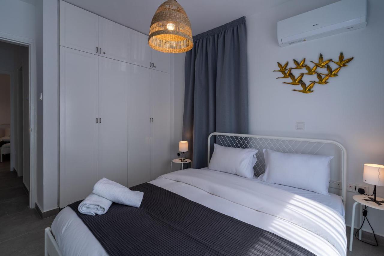 Odyssey - Captivating 2-Bedroom Retreat In Larnaca Luaran gambar