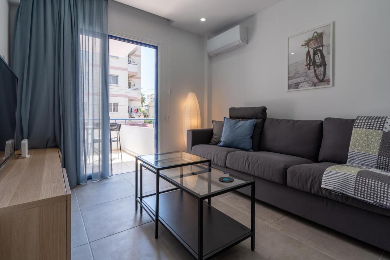 Odyssey - Captivating 2-Bedroom Retreat In Larnaca Luaran gambar